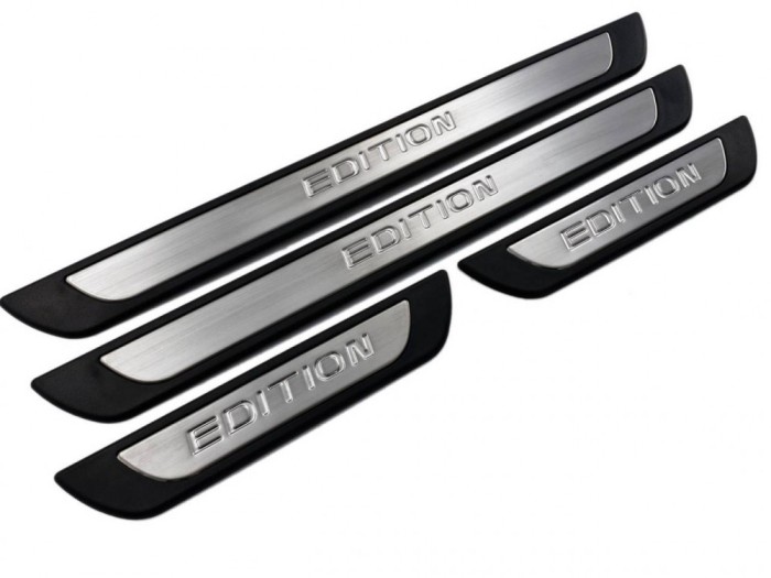 Ornamente protectie praguri dedicate Vw Jetta 2005-2010