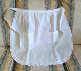 Sort de bucatarie Vintage din bumbac cu danteluta brodata