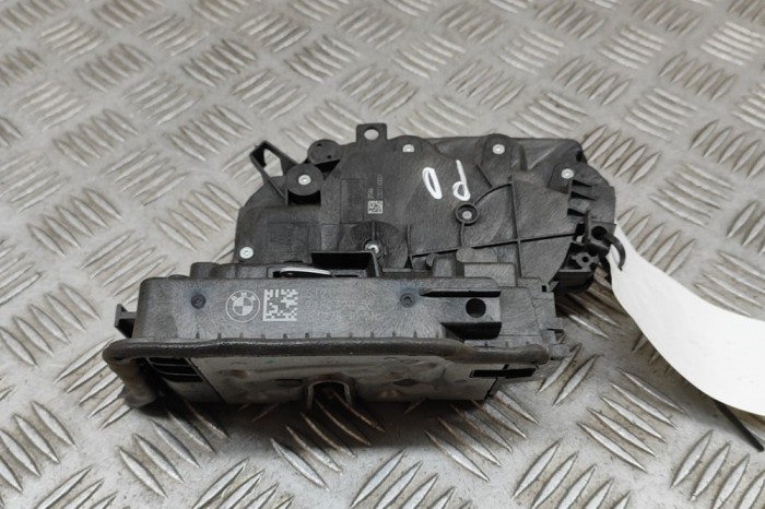 &Icirc;ncuietoare ușă dreapta față BMW iX3 G08 2023 OEM: 9482720 27422030