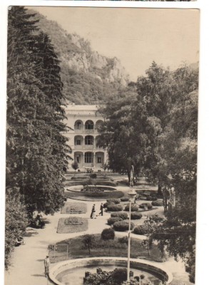 CPIB 22679 - CARTE POSTALA - BAILE HERCULANE, VEDERE DIN PARC, RPR, 1958 foto