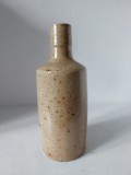 Sticla de ceramica gresie, 21cm inaltime x 7.5cm diametru, grea;