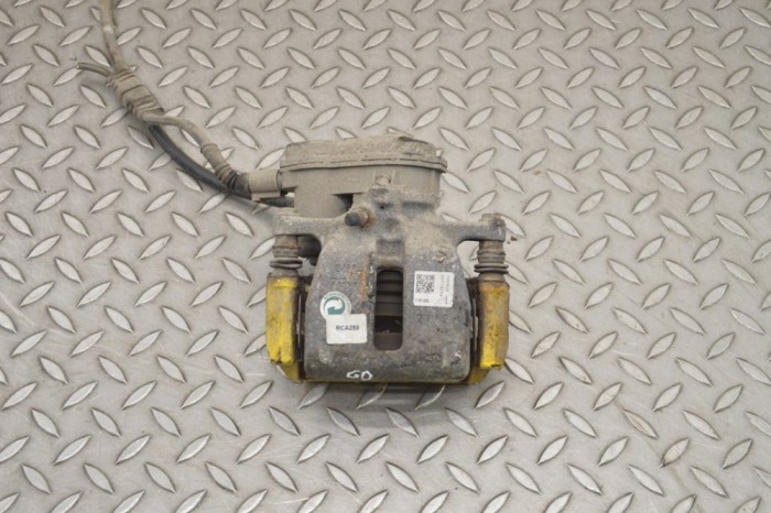 Etrier de fr&acirc;nă dreapta spate AUDI A5 8T3 2007 OEM: P0734294 17783591