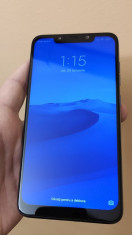 Xiaomi Pocophone F1 64GB foto