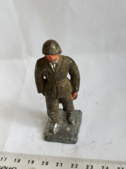 bnk jc Soldat de plumb - producator neidentificat - anii `40-`50