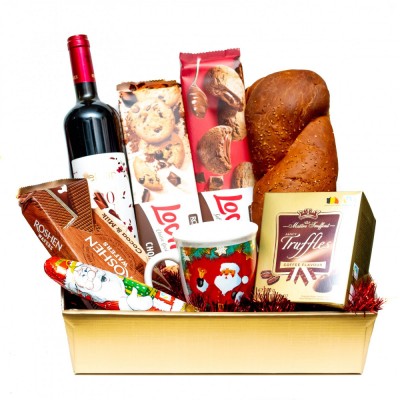 Cos Cadou de Craciun cu Cozonac, Vin si Dulciuri + Cana Cadou foto