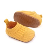 Cumpara ieftin Pantofiori pentru bebelusi, tip mocasini (Marime Disponibila: 3-6 luni (Marimea