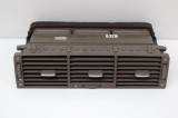 Gura de ventilație planșa de bord AUDI A8 D2 4D2, 4D8 2000 OEM: 4D0820951J,532.5407.11A 13677832