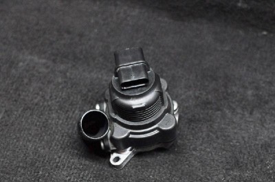 Supapa EGR AUDI A3 Limousine 8VS, 8VM 2015 OEM: 06K131097M 2029255 foto