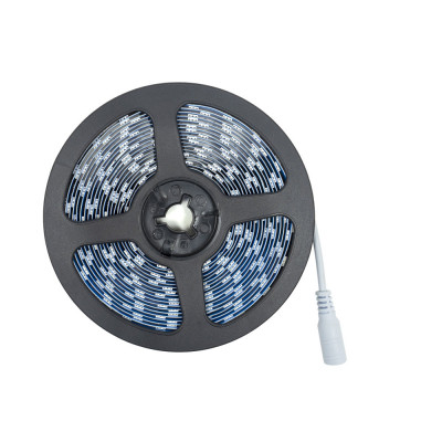 Aproape nou: Banda LED W5050, 5 m, alb rece, cu telecomanda, alimentator 230 V, dim foto