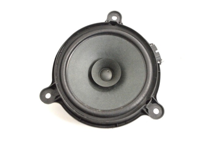 Difuzor ușă dreapta față MAZDA 6 Sedan GJ, GL 2014 OEM: KF0166960 13853724