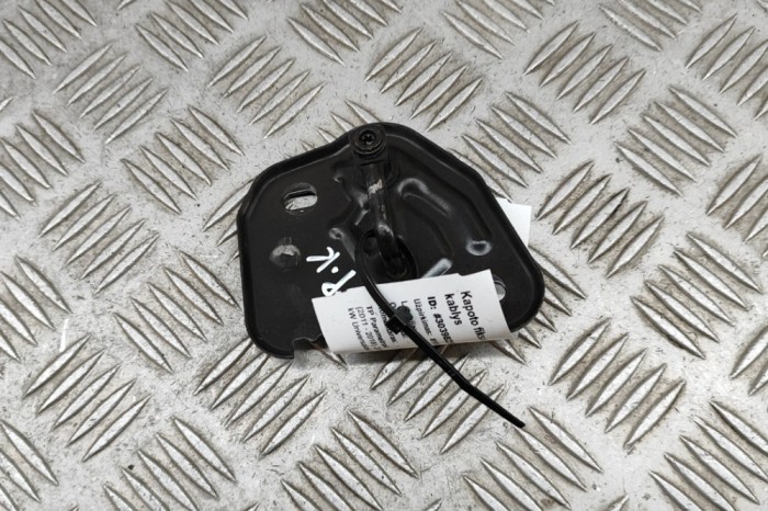Zăvor de siguranță capota AUDI A6 Avant 4G5, C7, 4GD 2016 OEM: 4G0823186 30398250