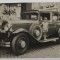 COPIL URCAT PE UN AUTOMOBIL DE EPOCA , BUCURESTI , FOTOGRAFIE TIP CARTE POSTALA , INTERBELICA