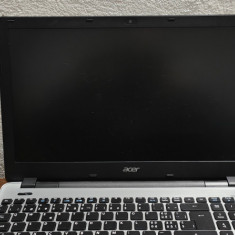 Acer Aspire V3-572 i5-5200U 2.2GHz, Ram 8GB, SSD 256GB