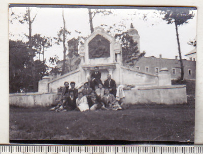 bnk foto Monumentul eroilor de la Mănăstirea Dealu - interbelica foto