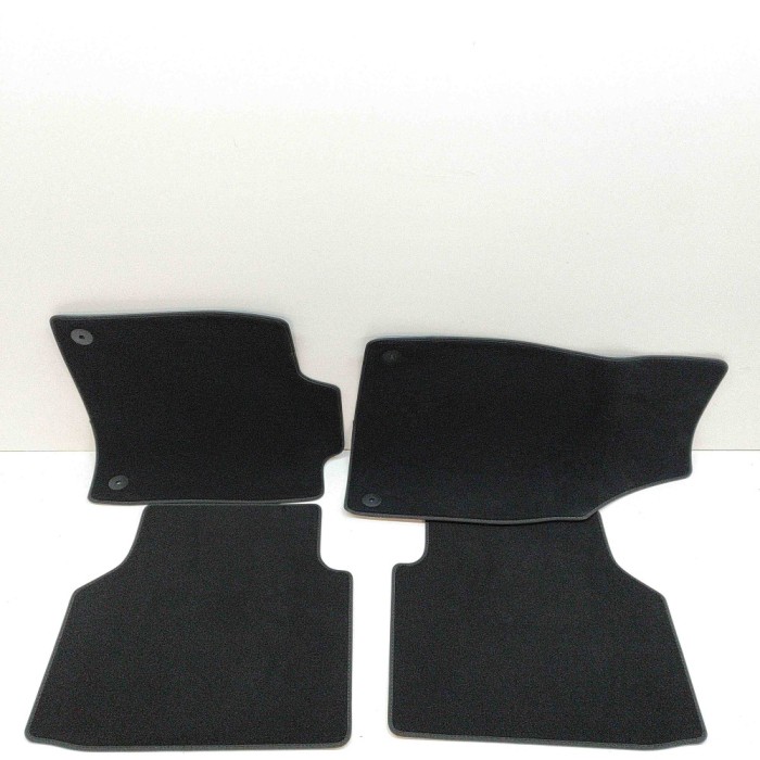 Set covorașe AUDI Q4 SUV F4B 2021 OEM: 11B863011B,11A864452A,11A864451A,10B864435A,10B864436B