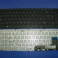 Tastatura laptop noua LENOVO Ideapad 100 15 Black Frame Black UK (Win 8)