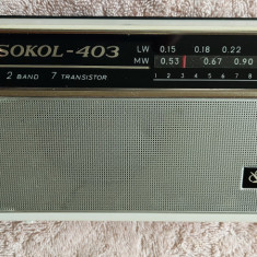 RADIO SOKOL 403 ,ESTE CA NOU , FUNCTIONEAZA CITITI DESCRIEREA !