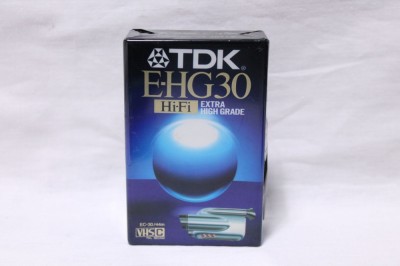Caseta video VHS-C TDK E-HG30 30 min - sigilata foto