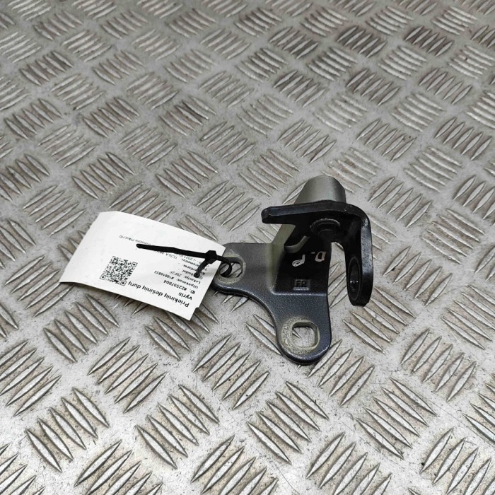 Balama ușă dreapta față TESLA MODEL Y 2021 OEM: 1497496-00-B 22597804