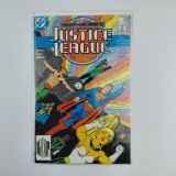 DC Justice League International No.10