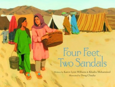 Four Feet, Two Sandals foto