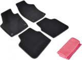 Covorase auto din mocheta Umbrella pentru Seat Toledo IV (2012-prezent) + Laveta Microfibra 30X40 Cm