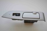Buton geam ușă st&acirc;nga spate LEXUS RX _U3_ 2007 OEM: 84030-48070 | 2246713