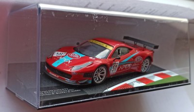 Macheta Ferrari 458 Italia GT3 FIA GT Silverstone 2011- IXO/Altaya 1/43 foto