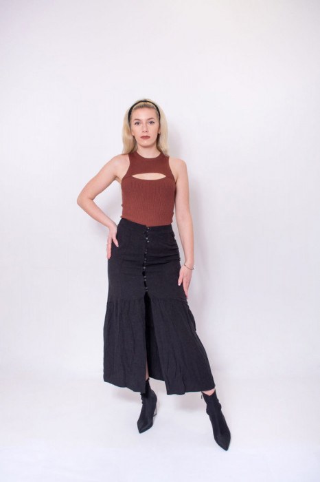 Fusta midi neagra cu crapatura Pull&amp;Bear