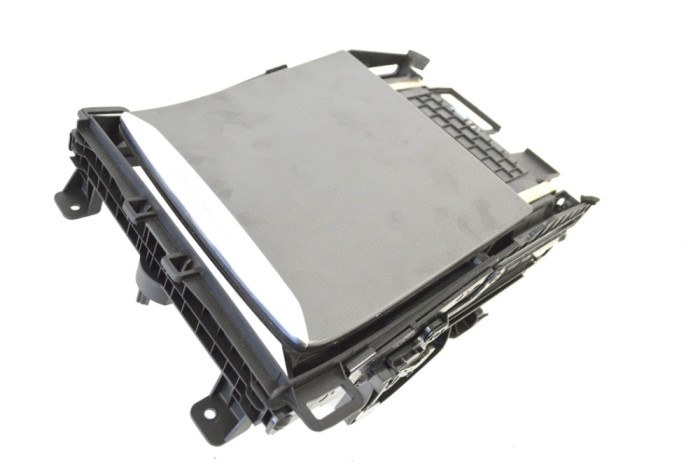 Scrumiera BMW X5 G05 2022 OEM: 6810497,9399863 12171281