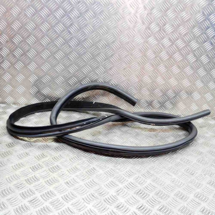 Garnitura ușă dreapta spate JAGUAR F-PACE X761 2020 OEM: HK83-253A10-A