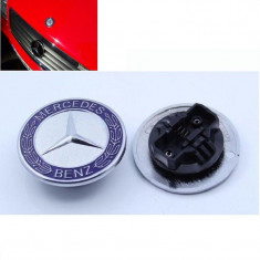 Emblema capota Mercedes benz albastra 57 mm foto