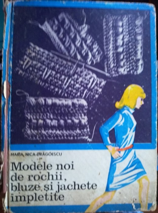 Modele noi de rochii, bluze și jachete &icirc;mpletite