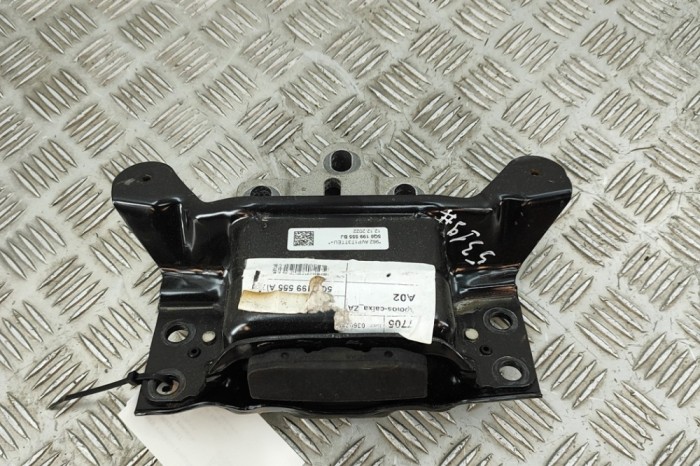 VW T-ROC A11 2023 OEM: 5Q0199555AB SKU: 30254627