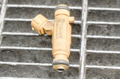 Injector de combustibil HYUNDAI i30 FD 2008 OEM: 9260930020,35310-2B000 2368943