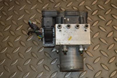 Pompa ABS LAND ROVER RANGE ROVER VELAR L560 2018 OEM: J8A2-14F447-ED 14477225 foto