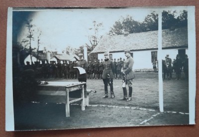 Fotografie tip carte postala, necirculata, colonel Atasnasiu si Lt.colone Serban la unitate, 1929 foto