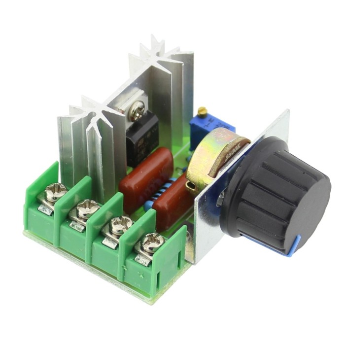 Regulator de turatie motoare, dimmer, 220V, 2000W - 650047 Regulator de turatie motoare, dimmer, 220V, 2000W - 650047