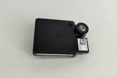 Senzor radar de distanță TESLA MODEL Y 2022 OEM: 1607917-51-F 23791270 foto