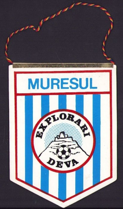 A381 Fanion echipă sport Mureșul Explorări Deva, perioada comunistă