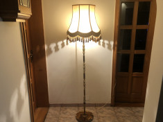 Lampadar vechi francez cu abajur,corp si postament din piatra(onix) foto