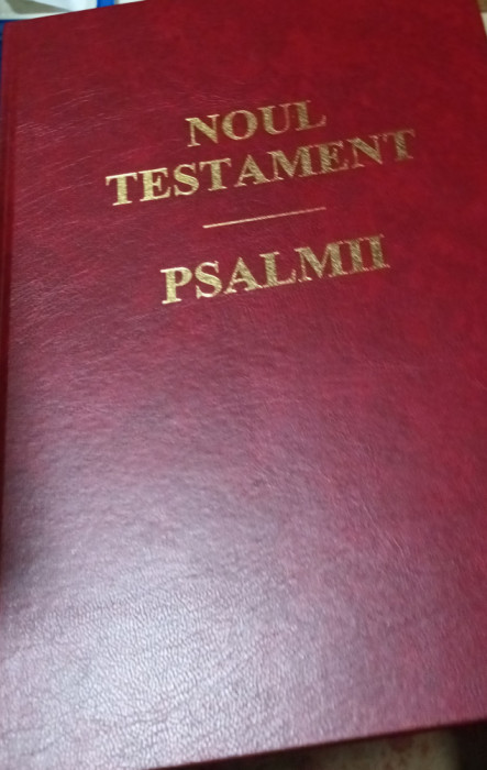 NOUL TESTAMENT PSALMII FORMAT MARE