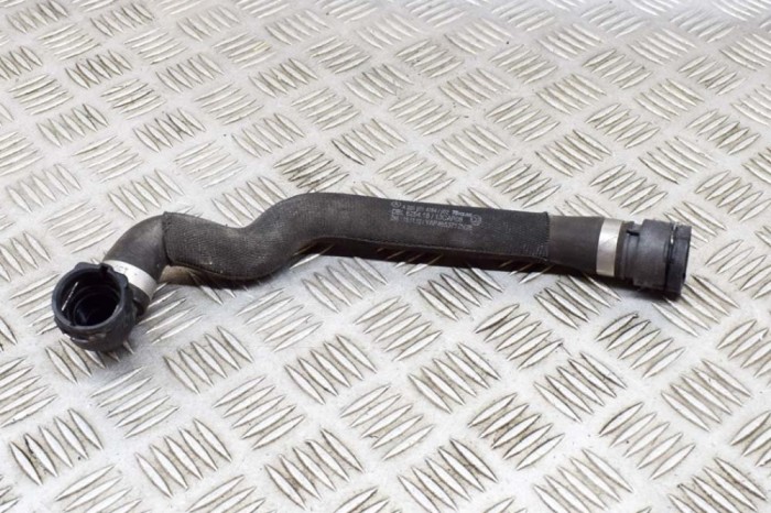 Furtun radiator răcire dreapta MERCEDES-BENZ C Coupe C205 2016 OEM: A2055014784 21583771