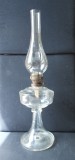 Lampa de petrol din sticla, suflata in forma