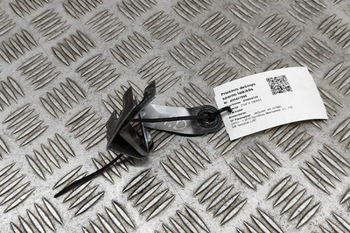 Suport aripa dreapta față JAGUAR XE X760 2015 OEM: GX73-16290-AE,GX73-16A142-AA,GX73-16E128-AB 29437898