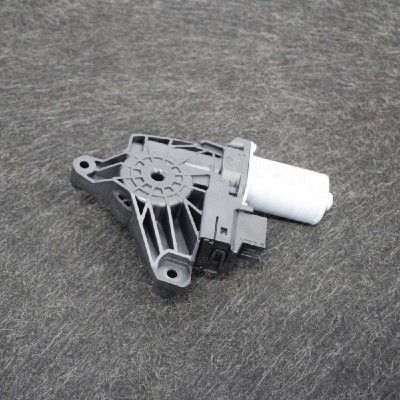 Motor macara geam ușă dreapta spate MERCEDES-BENZ C W205 2015 OEM: A2059060401 3426971 foto