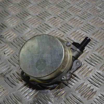 Pompa de vacuum VW TOUAREG 7P5 2013 OEM: 059145100J foto