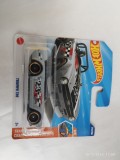 bnk jc Hot Wheels 2025 - Triumph TR6 - 249/250