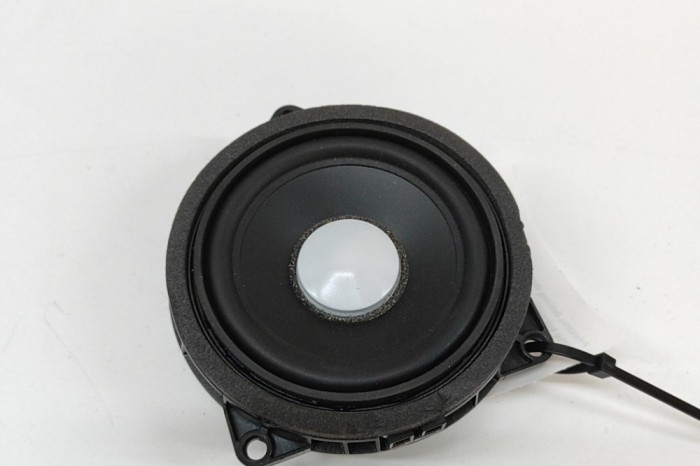 Difuzor ușă dreapta față BMW 4 Coupe F32, F82 2018 OEM: 9364956 | 31650192