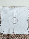 Față de masă broderie model floral